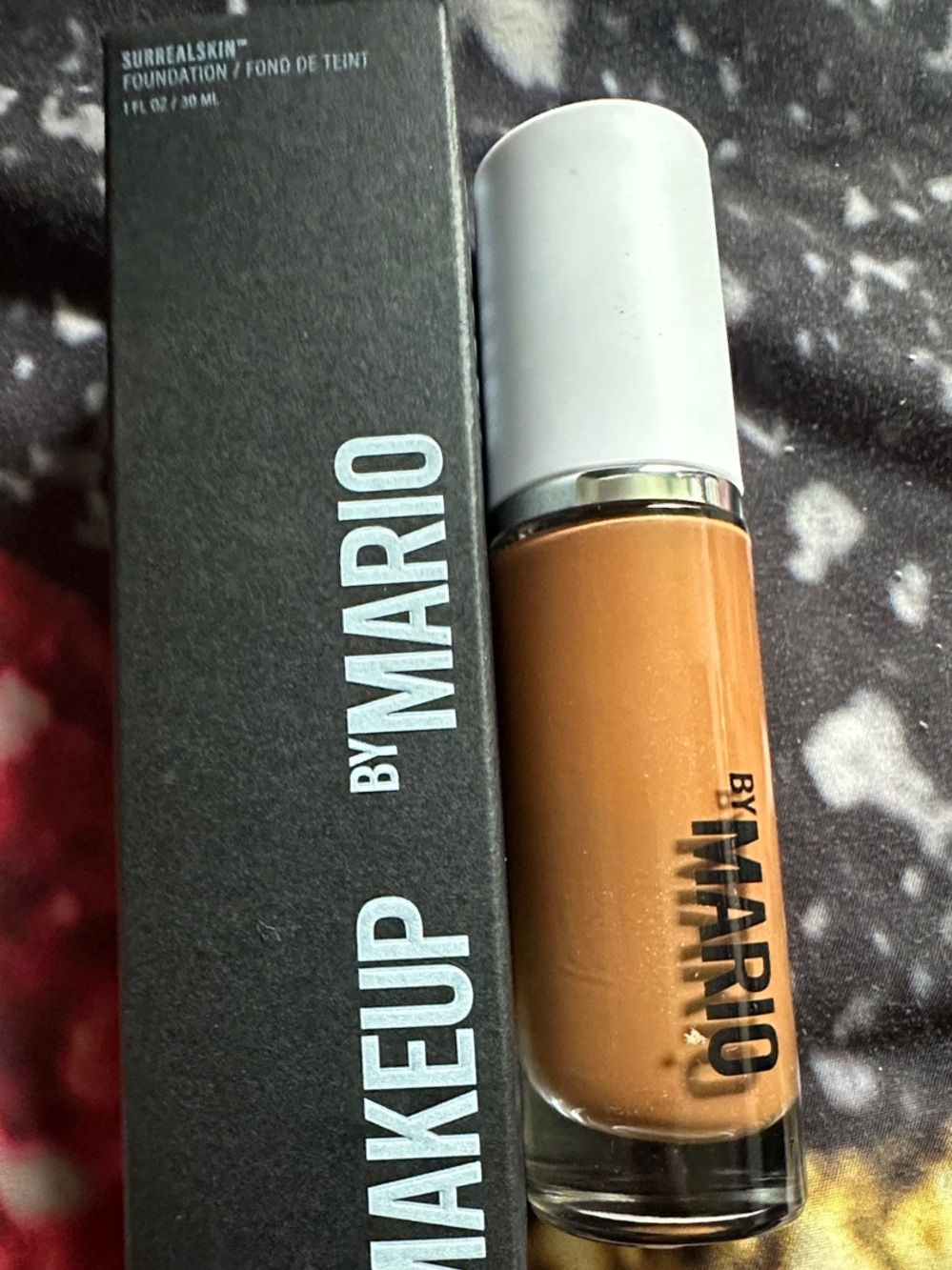 MAKEUP BY MARIO SurrealSkin Foundation - Warm Tan/Caramel